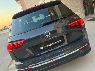 VOLKSWAGEN Tiguan usata, con Sensore di pioggia