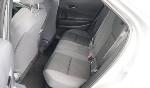 TOYOTA C-HR usata, con Controllo automatico clima