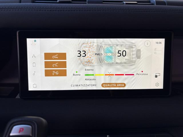 LAND ROVER Defender usata, con Bracciolo