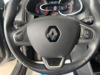 RENAULT Clio usata, con Park Distance Control