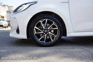 TOYOTA Yaris usata, con Bracciolo
