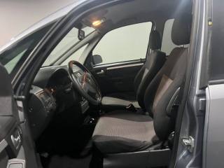 OPEL Meriva usata, con Chiusura centralizzata