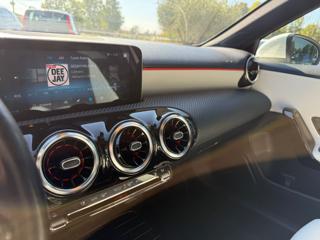 MERCEDES-BENZ A 180 usata, con Volante in pelle