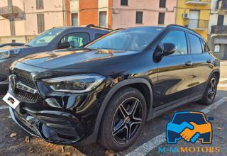 MERCEDES-BENZ GLA 200 Automatic Premium Pack AMG Night