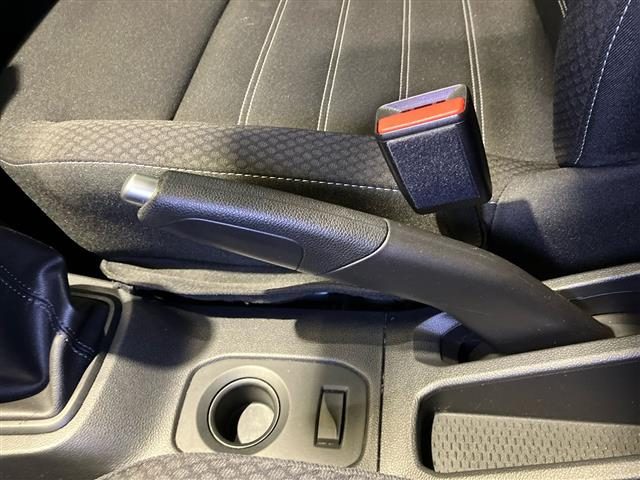 DACIA Duster usata 19