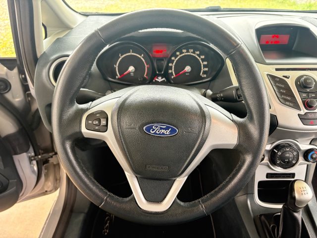 FORD Fiesta usata, con Isofix