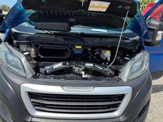 PEUGEOT Boxer usata, con Vivavoce