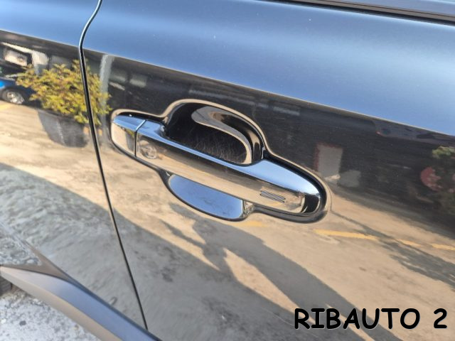 TOYOTA C-HR usata, con Climatizzatore