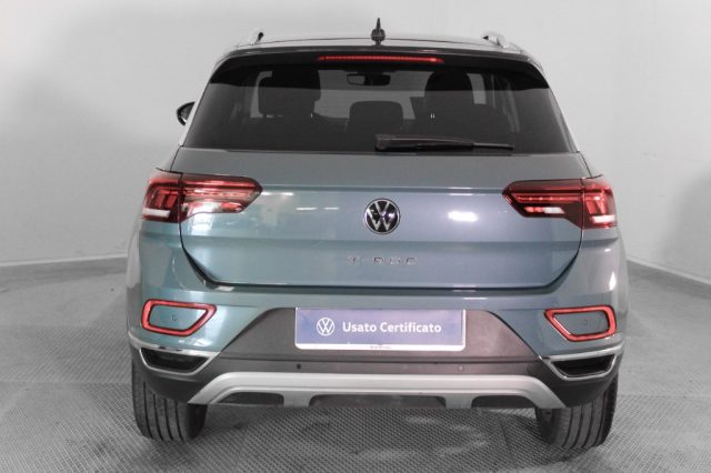 VOLKSWAGEN T-Roc usata, con Autoradio