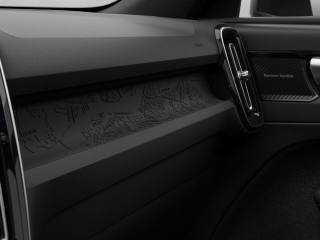 VOLVO EX40 usata, con Climatizzatore