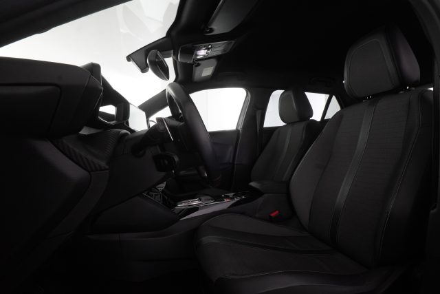 PEUGEOT 2008 usata 8