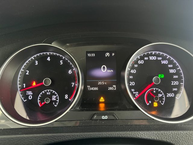 VOLKSWAGEN Golf usata, con Touch screen