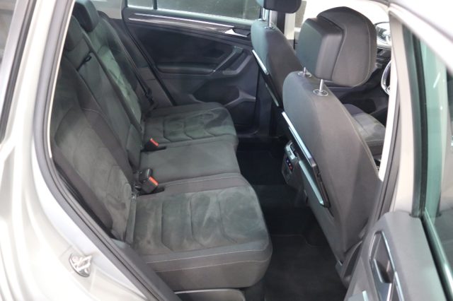 VOLKSWAGEN Tiguan usata, con Specchietti laterali elettrici