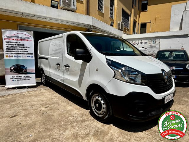 RENAULT Trafic usata, con ABS