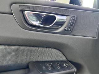 VOLVO XC60 usata, con Park Distance Control