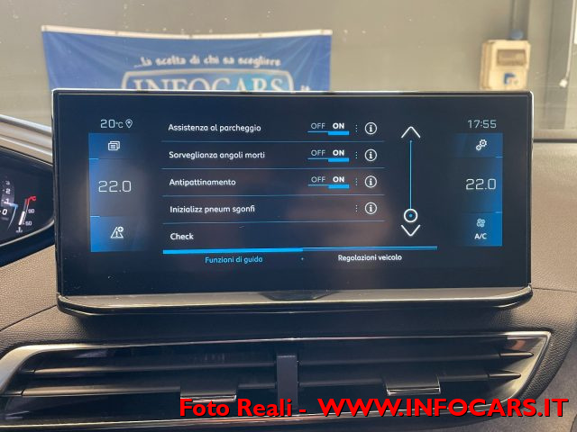 PEUGEOT 3008 usata, con Isofix