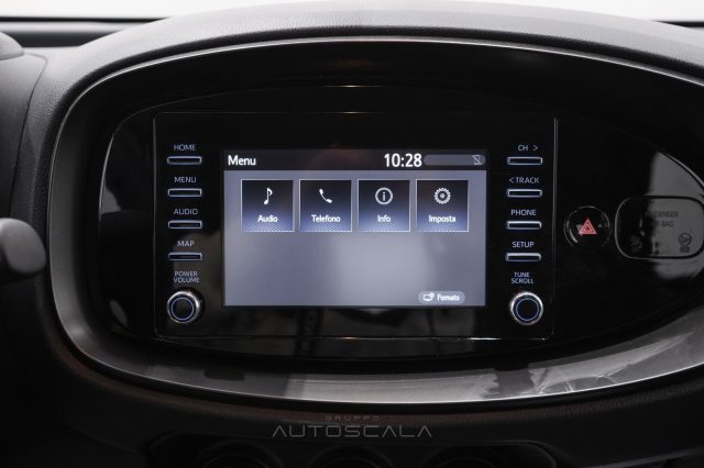 TOYOTA Aygo X usata, con Sensore di luce