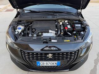PEUGEOT 208 usata, con Sedile posteriore sdoppiato