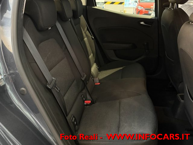 RENAULT Clio usata, con Climatizzatore