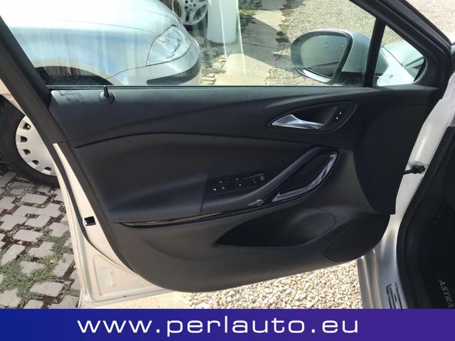 OPEL Astra usata, con Alzacristalli elettrici