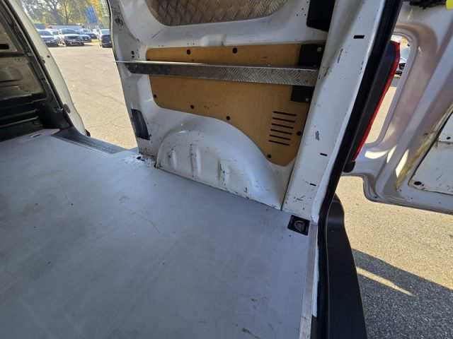 PEUGEOT Expert usata, con Specchietti laterali elettrici