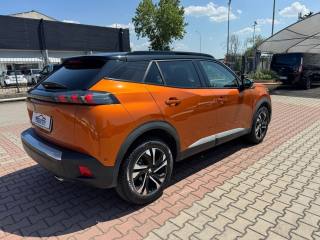 PEUGEOT 2008 usata, con Autoradio