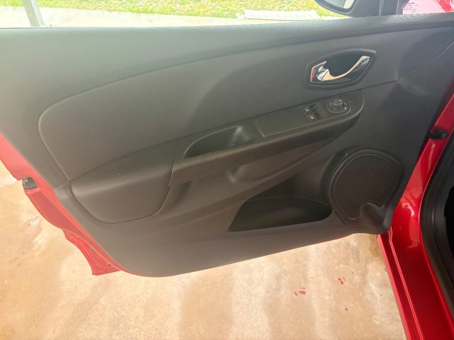 RENAULT Clio usata, con Limitatore di velocità