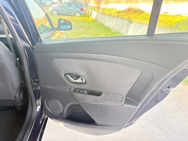 RENAULT Megane usata, con Sensore di pioggia