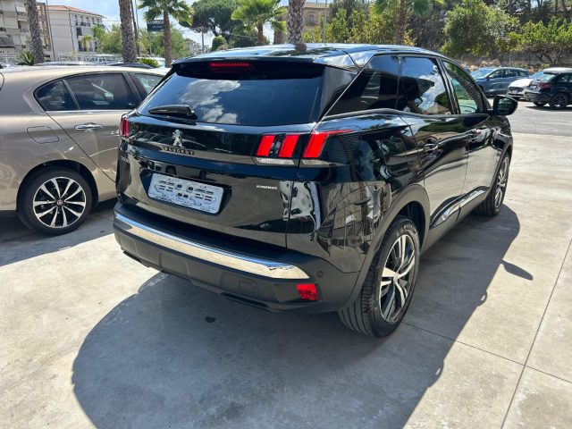 PEUGEOT 3008 usata, con Autoradio