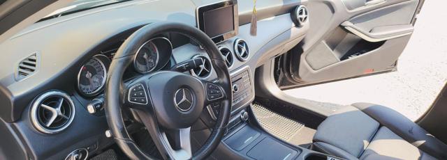 MERCEDES-BENZ GLA 180 usata, con Controllo elettronico della corsia