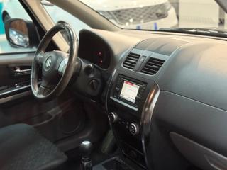SUZUKI SX4 usata, con Sistema di navigazione