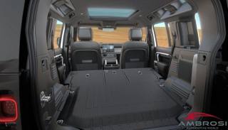 LAND ROVER Defender usata 10