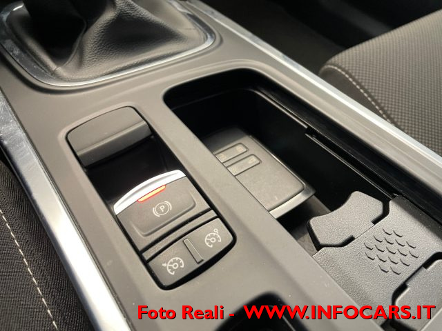RENAULT Megane usata, con Volante multifunzione