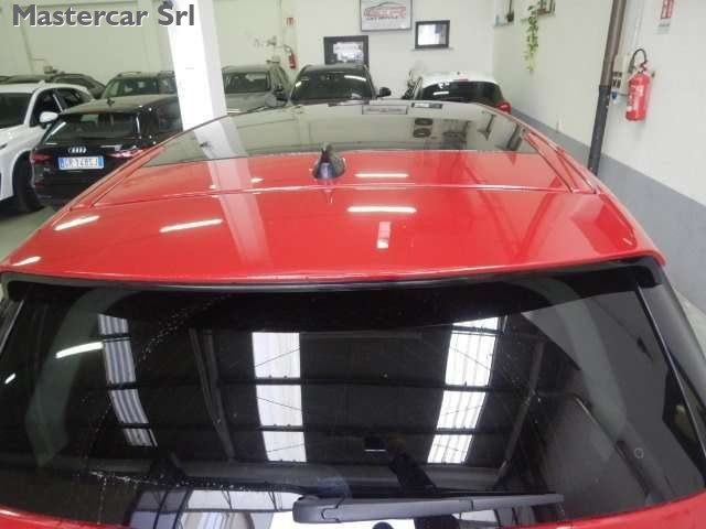 LAND ROVER Discovery Sport usata, con Fari LED