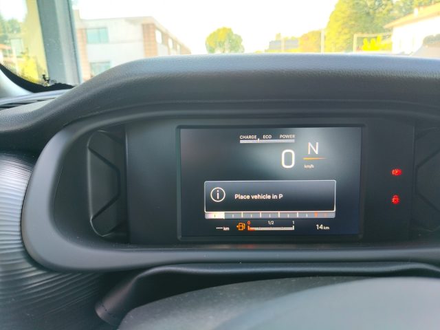 JEEP Avenger usata, con Park Distance Control