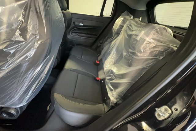 JEEP Avenger usata, con Autoradio