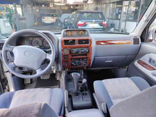 TOYOTA Land Cruiser usata, con Fendinebbia