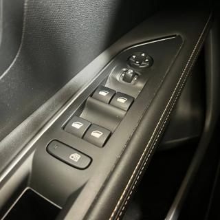 PEUGEOT 3008 usata, con Bracciolo