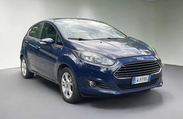 FORD Fiesta usata, con ABS