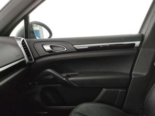 PORSCHE Cayenne usata, con Touch screen