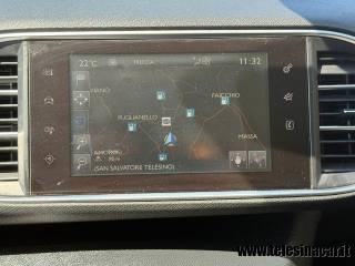 PEUGEOT 308 usata, con Sensori di parcheggio posteriori