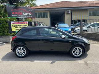 OPEL Corsa usata, con Autoradio