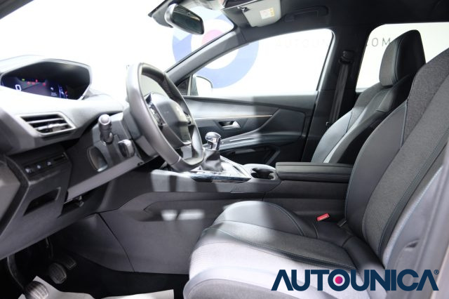 PEUGEOT 3008 usata, con Volante in pelle