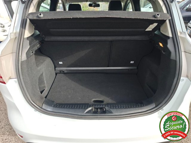 FORD B-Max usata, con USB