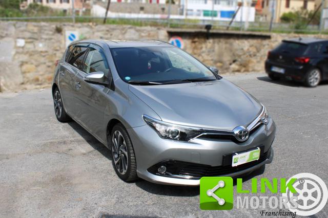 TOYOTA Auris usata, con ABS