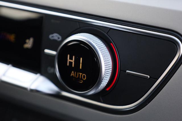 AUDI A4 usata, con Sensore di luce