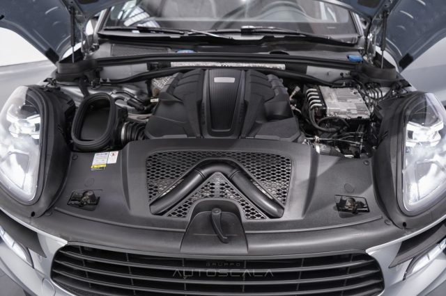 PORSCHE Macan usata 45