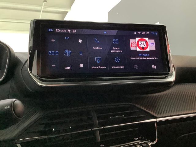PEUGEOT 2008 usata, con Autoradio digitale