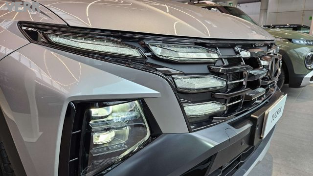 HYUNDAI Tucson usata, con Airbag