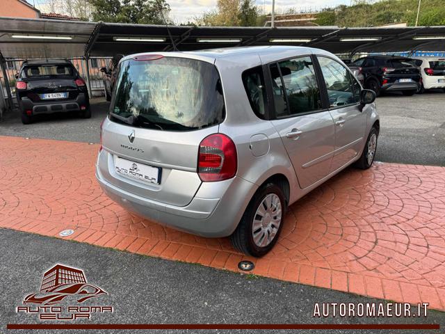 RENAULT Modus usata, con Alzacristalli elettrici
